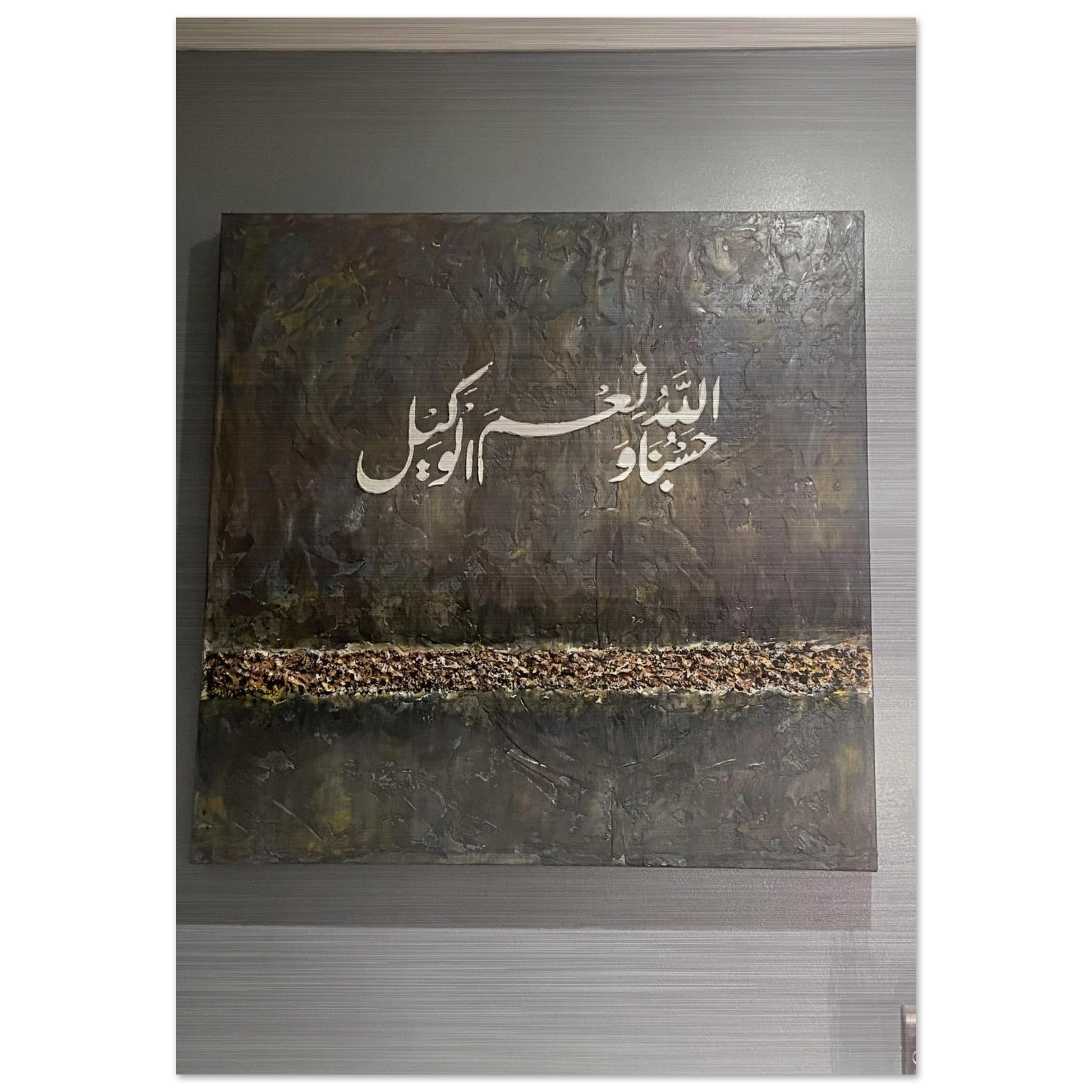 d3e93c9f-0d06-4d2f-bbce-f77832f5a51d